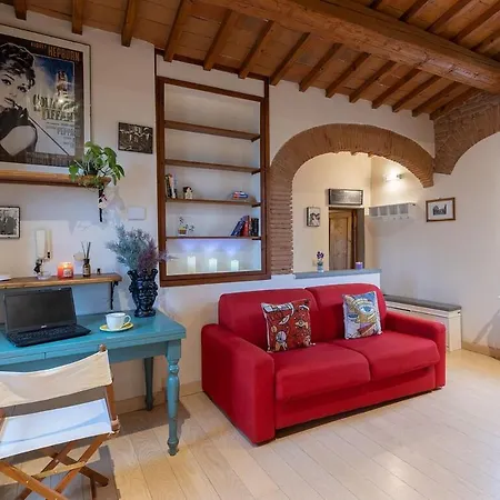 Florentine In Great Location Apartment